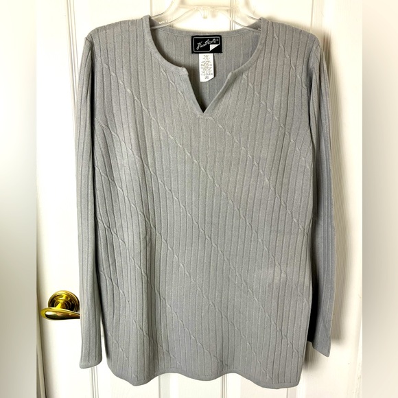 Heathcote Sweaters - Heathcote women’s long sleeve sweater in gray, size L